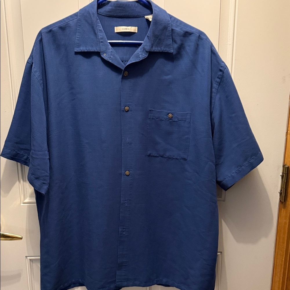 Men's Casual Short-Sleeve Button-Down Shirt in Royal Blue